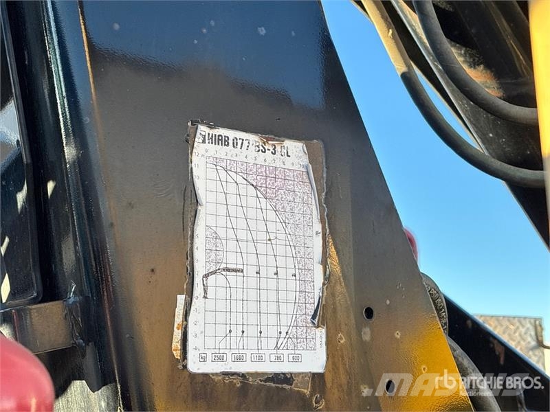 International Hiab 077 CLX 3350 kg Knuckle Boom on  Internationa Φορτηγά με Γερανό