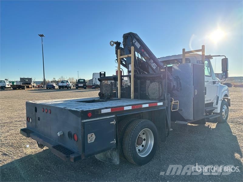International Hiab 077 CLX 3350 kg Knuckle Boom on  Internationa Φορτηγά με Γερανό