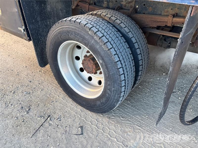 International Hiab 077 CLX 3350 kg Knuckle Boom on  Internationa Φορτηγά με Γερανό