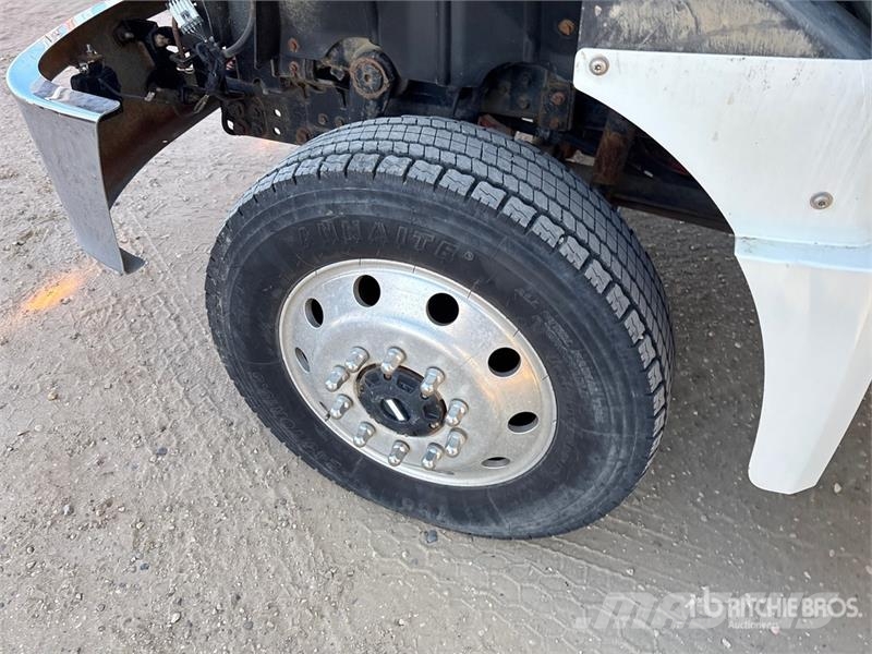 International Hiab 077 CLX 3350 kg Knuckle Boom on  Internationa Φορτηγά με Γερανό