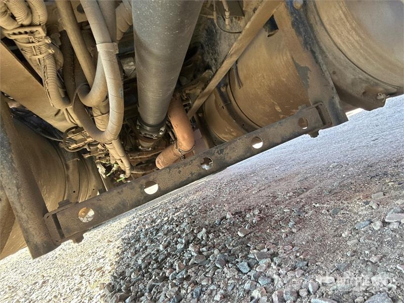 International LF517 T/A Sleeper Truck Tractor Trekkers
