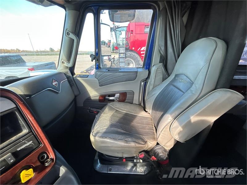 International LF517 Tri/A Sleeper Truck Tractor Tractor Units