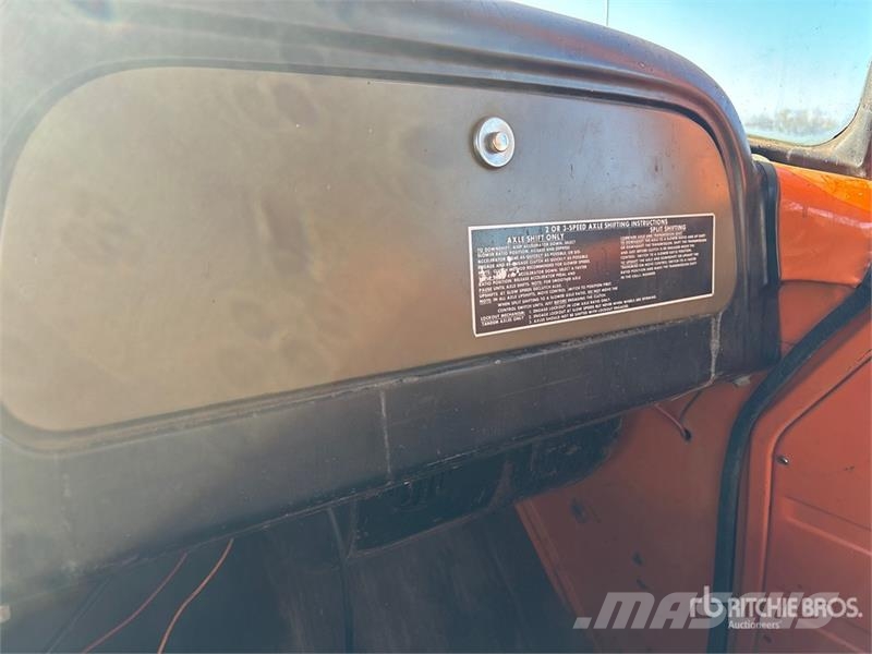 International Loadstar 1800 4x2 Grain Truck Getreidekipper