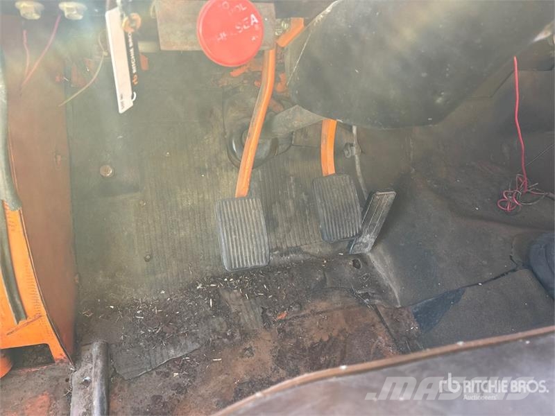 International Loadstar 1800 4x2 Grain Truck Getreidekipper