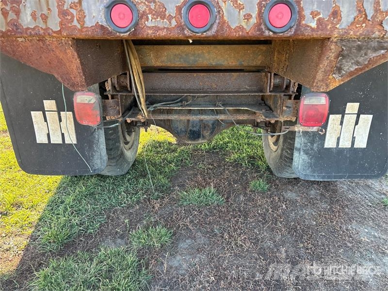 International Loadstar 1800 4x2 Grain Truck Camiones para granja y transporte de granos