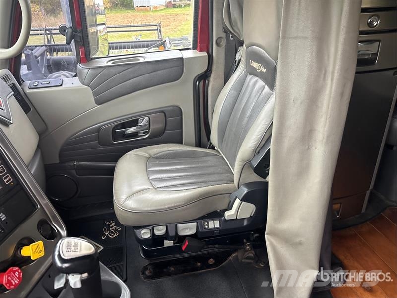 International Lonestar SFA 6x4 T/A Sleeper Truck Tractor Trækkere
