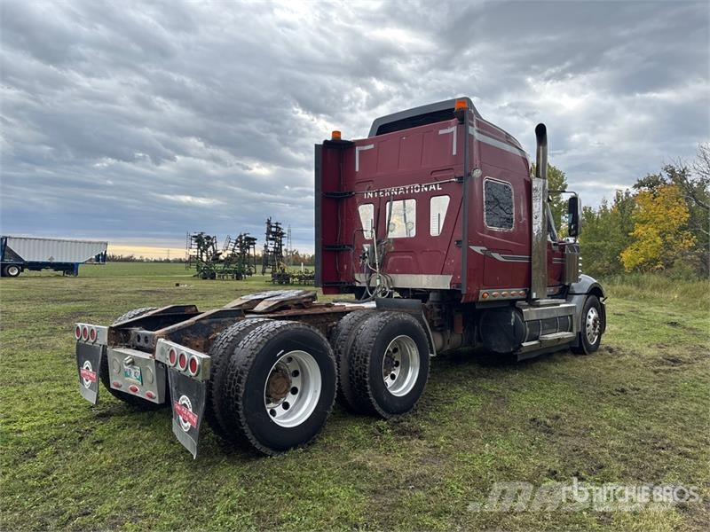 International Lonestar SFA 6x4 T/A Sleeper Truck Tractor Trækkere