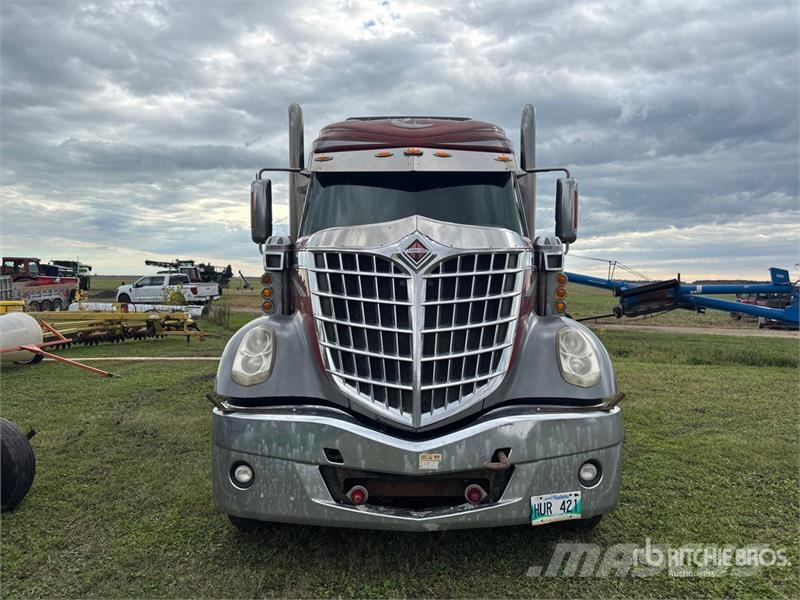 International Lonestar SFA 6x4 T/A Sleeper Truck Tractor Trækkere