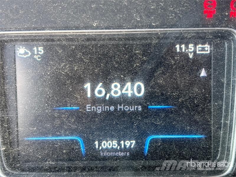 International LT625 Тягачі