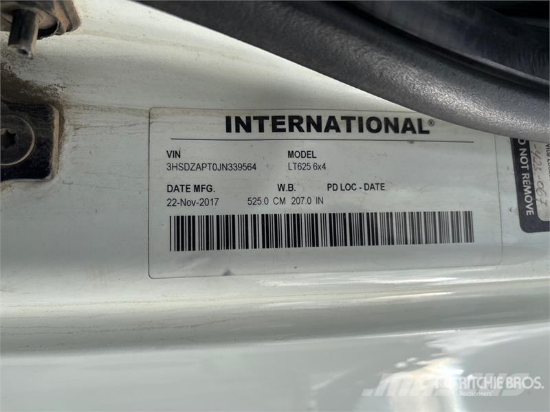 International LT625 Sattelzugmaschinen
