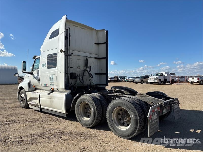 International LT625 Тягачі
