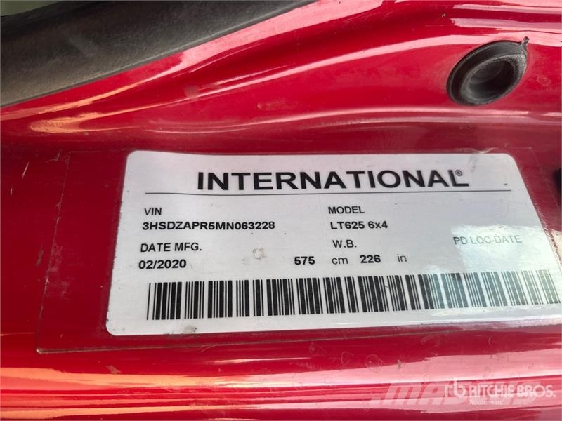 International LT625 Vlačilci