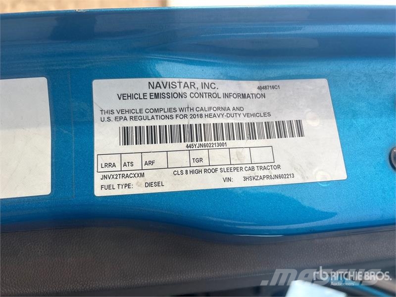 International LT625 Седельные тягачи