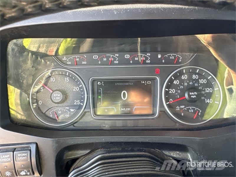 International LT625 Τράκτορες