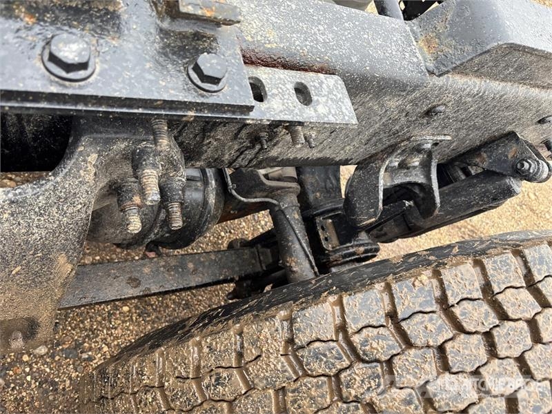 International LT625 6x4 T/A Day Cab Truck Tractor Motrici e Trattori Stradali