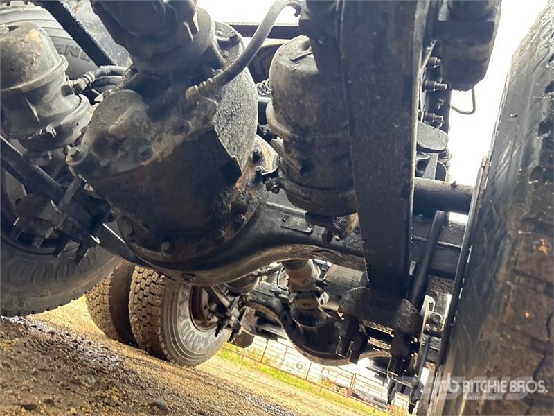 International LT625 6x4 T/A Day Cab Truck Tractor Motrici e Trattori Stradali