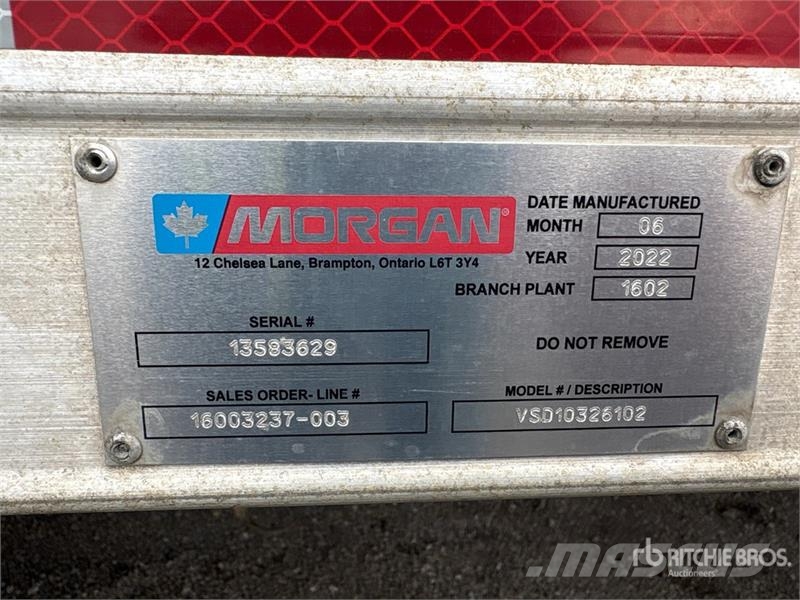International MV 607 4x2 Freight Van Truck Furgons