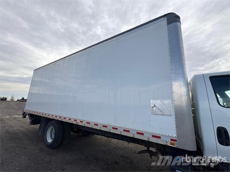 International MV 607 4x2 Freight Van Truck Furgons