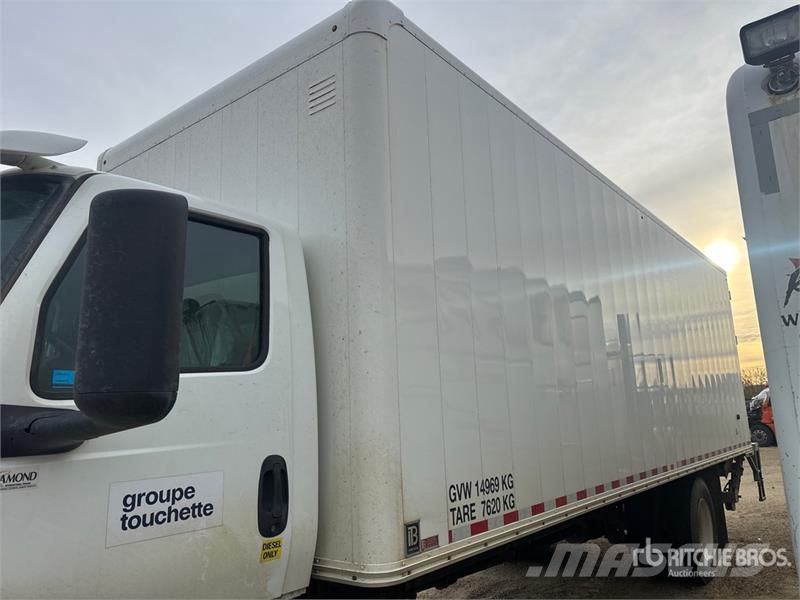 International MV607 4x2 Van Truck Camion cassonati