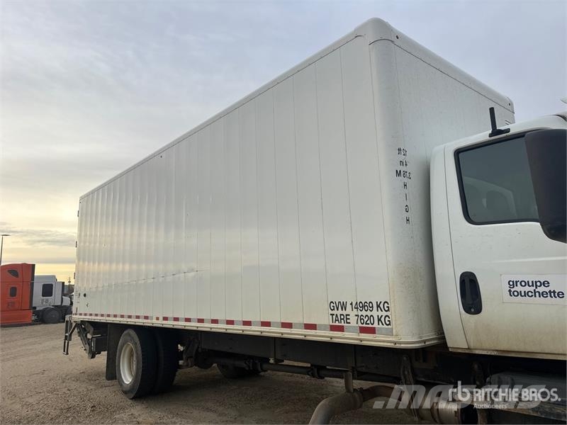 International MV607 4x2 Van Truck Camion cassonati