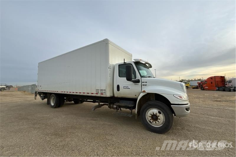 International MV607 4x2 Van Truck Camion cassonati