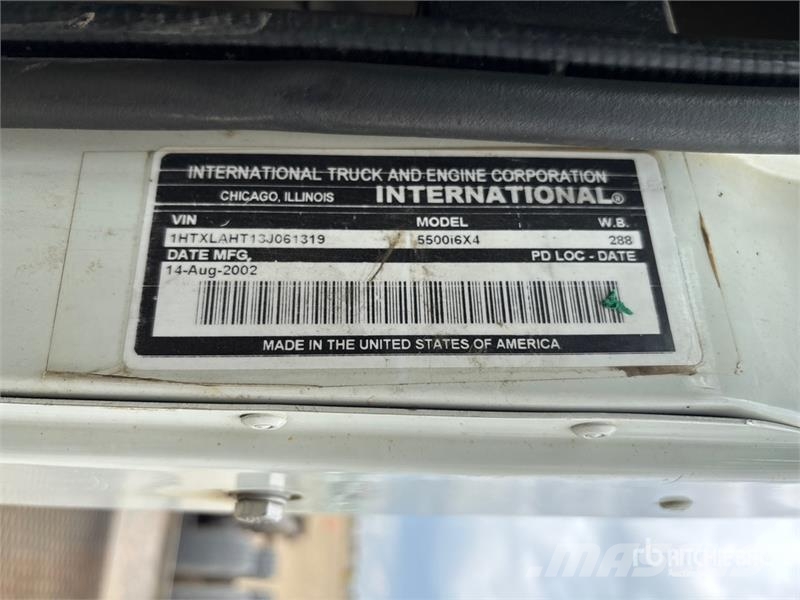 International Paystar Cabinas