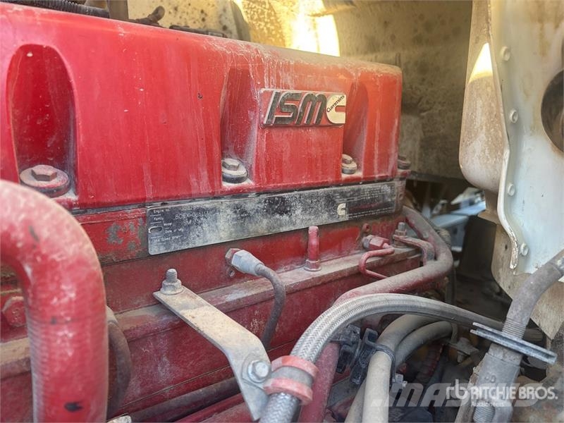 International PayStar 5600i 8x6 Cab and Chassis Kabine i unutrašnjost