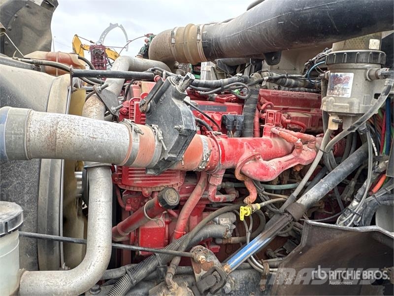 International Paystar 5900I 8x6 Nitrogen Truck Специальные грузовики