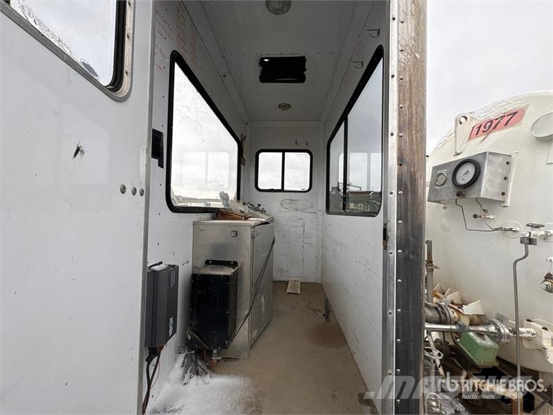 International Paystar 5900I 8x6 Nitrogen Truck Специальные грузовики