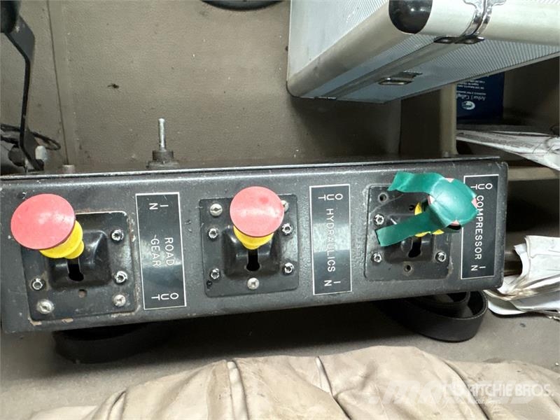 International Paystar 5600i 10x6 Twin-Steer Coiled Tubing Reel T Sleepwagens