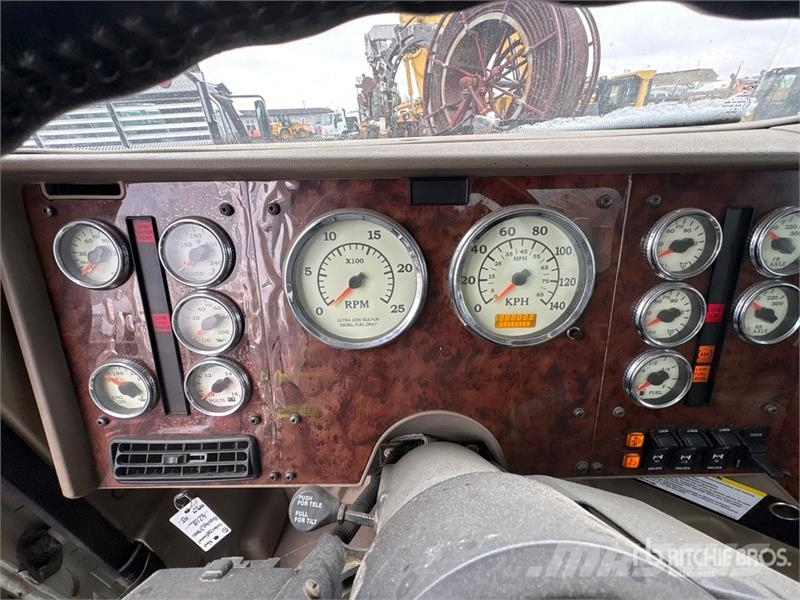 International Paystar 5900I 8x6 Nitrogen Truck Специальные грузовики