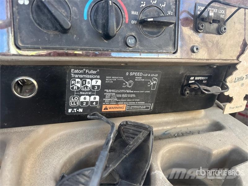 International PayStar 5600i 8x6 Cab and Chassis Kabine i unutrašnjost