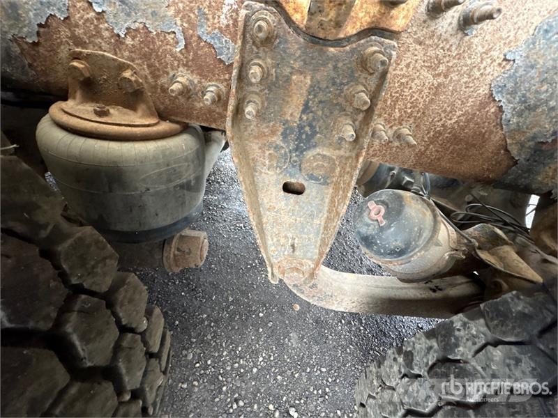 International Paystar 5900I 8x6 Nitrogen Truck Специальные грузовики