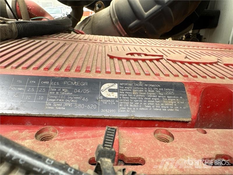 International Paystar 5600i 8x6 Coil Tubing Reel Truck Vehicule de recuperare