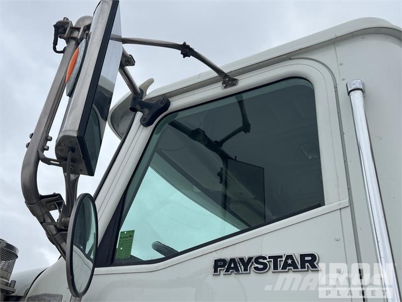 International Paystar 5900 6x4 Hooklift Truck Kroghejs