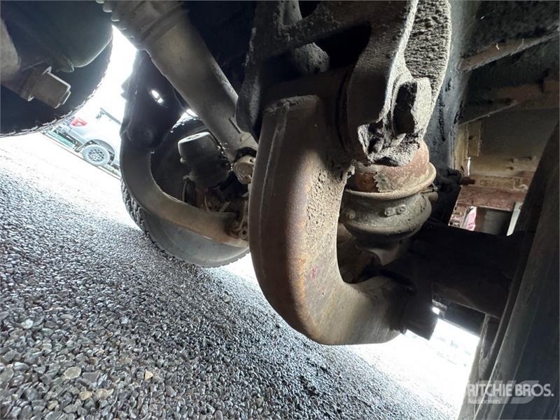 International Paystar 5600i 8x6 Coil Tubing Reel Truck Vehicule de recuperare