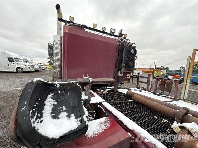 International Paystar 5600i 8x6 Coil Tubing Reel Truck Vehicule de recuperare