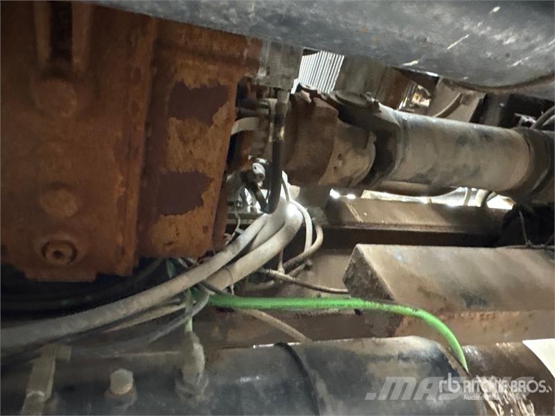 International Paystar 5900I 8x6 Nitrogen Truck Специальные грузовики