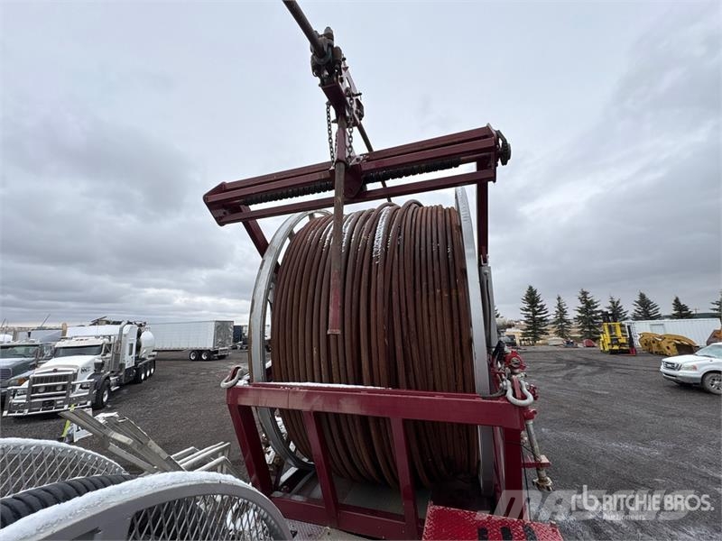International Paystar 5600i 10x6 Twin-Steer Coiled Tubing Reel T Sleepwagens