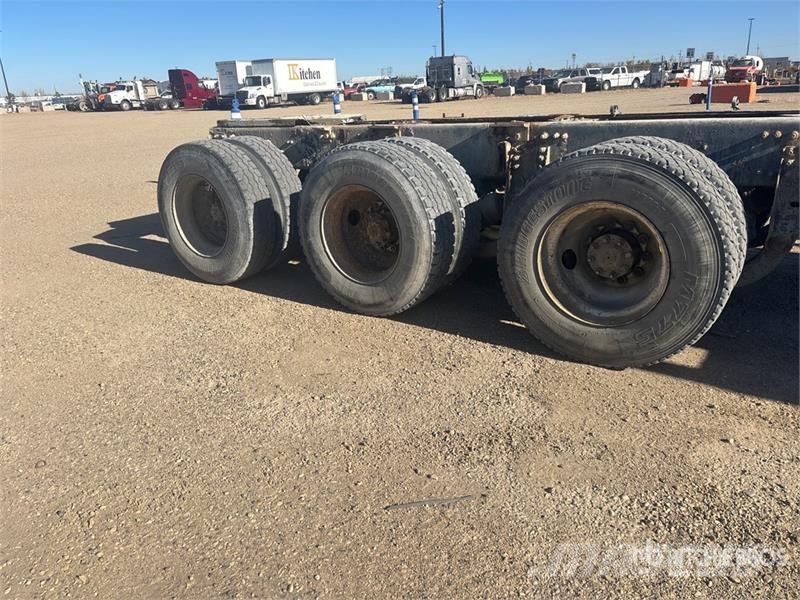 International PayStar 5600i 8x6 Cab and Chassis Kabine i unutrašnjost
