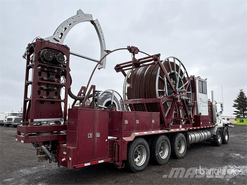 International Paystar 5600i 10x6 Twin-Steer Coiled Tubing Reel T Sleepwagens