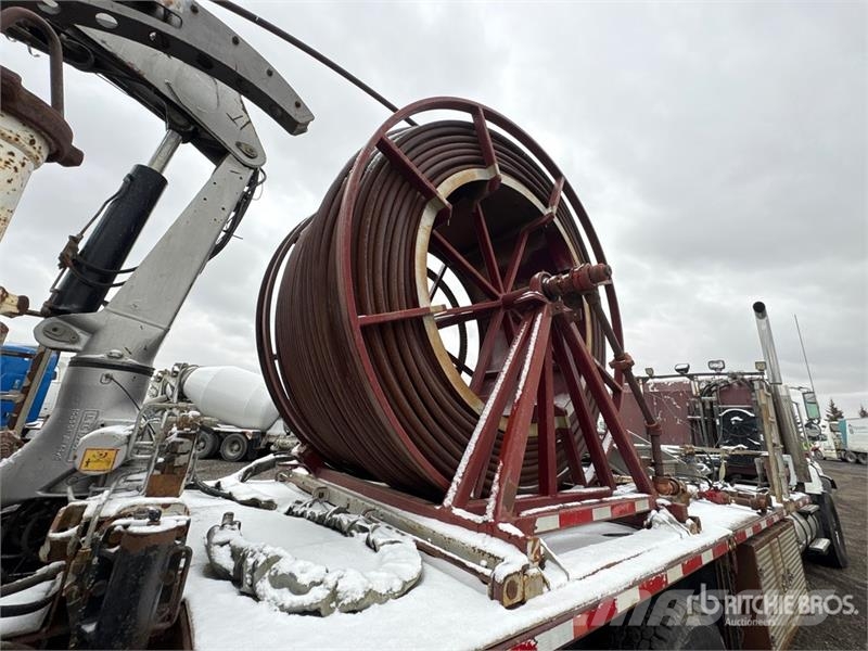 International Paystar 5600i 8x6 Coil Tubing Reel Truck Vehicule de recuperare