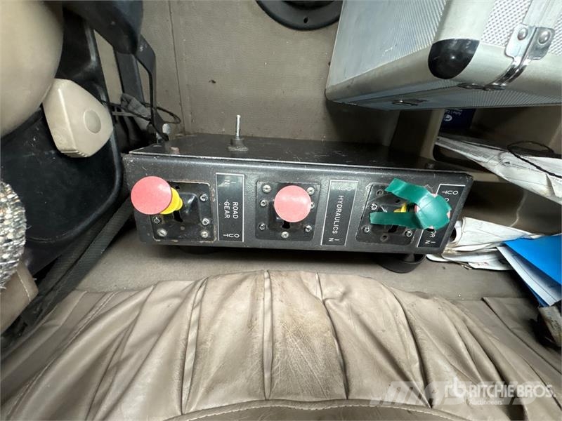 International Paystar 5600i 10x6 Twin-Steer Coiled Tubing Reel T Sleepwagens