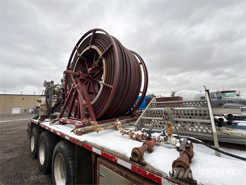 International Paystar 5600i 8x6 Coil Tubing Reel Truck Vehicule de recuperare