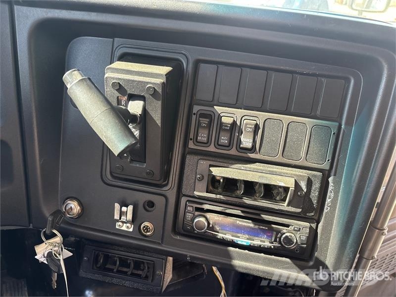 International PC105 4x2 44-Seat School Bus Mikroautobusi