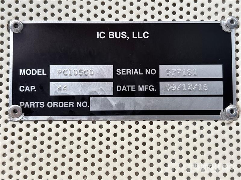 International PC105 4x2 44-Seat School Bus Mikroautobusi