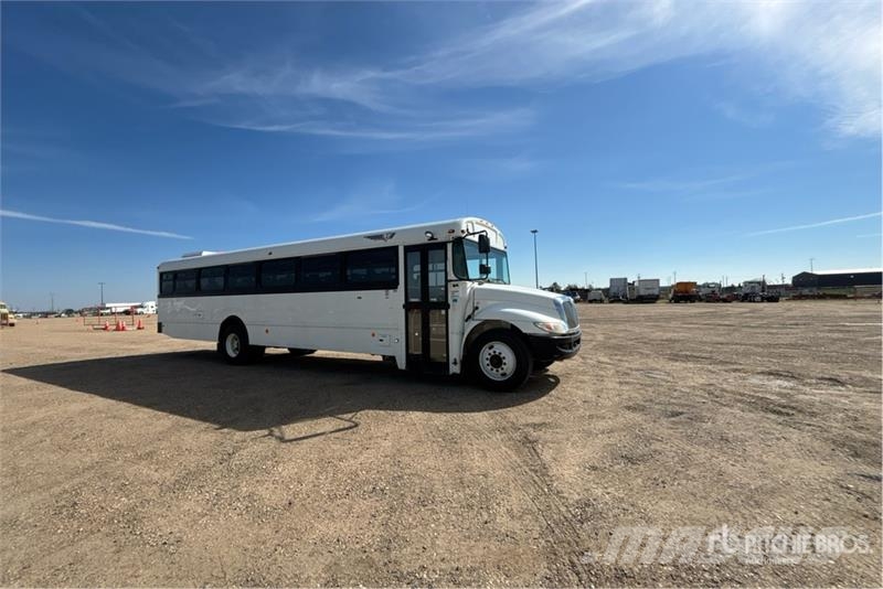 International PC105 4x2 44-Seat School Bus Mikroautobusi