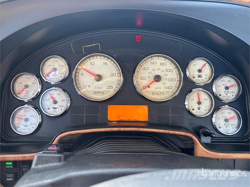 International ProStar+ 122 Τράκτορες