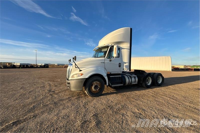 International ProStar Premium Τράκτορες