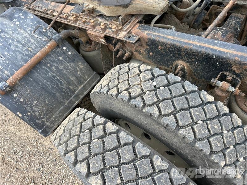 International ProStar+ 122 6x4 T/A Sleeper Truck Tractor Vilcēji